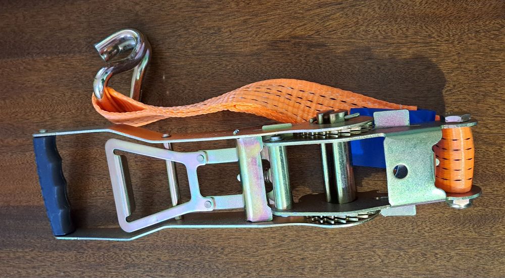 Колани за укрепване на товар