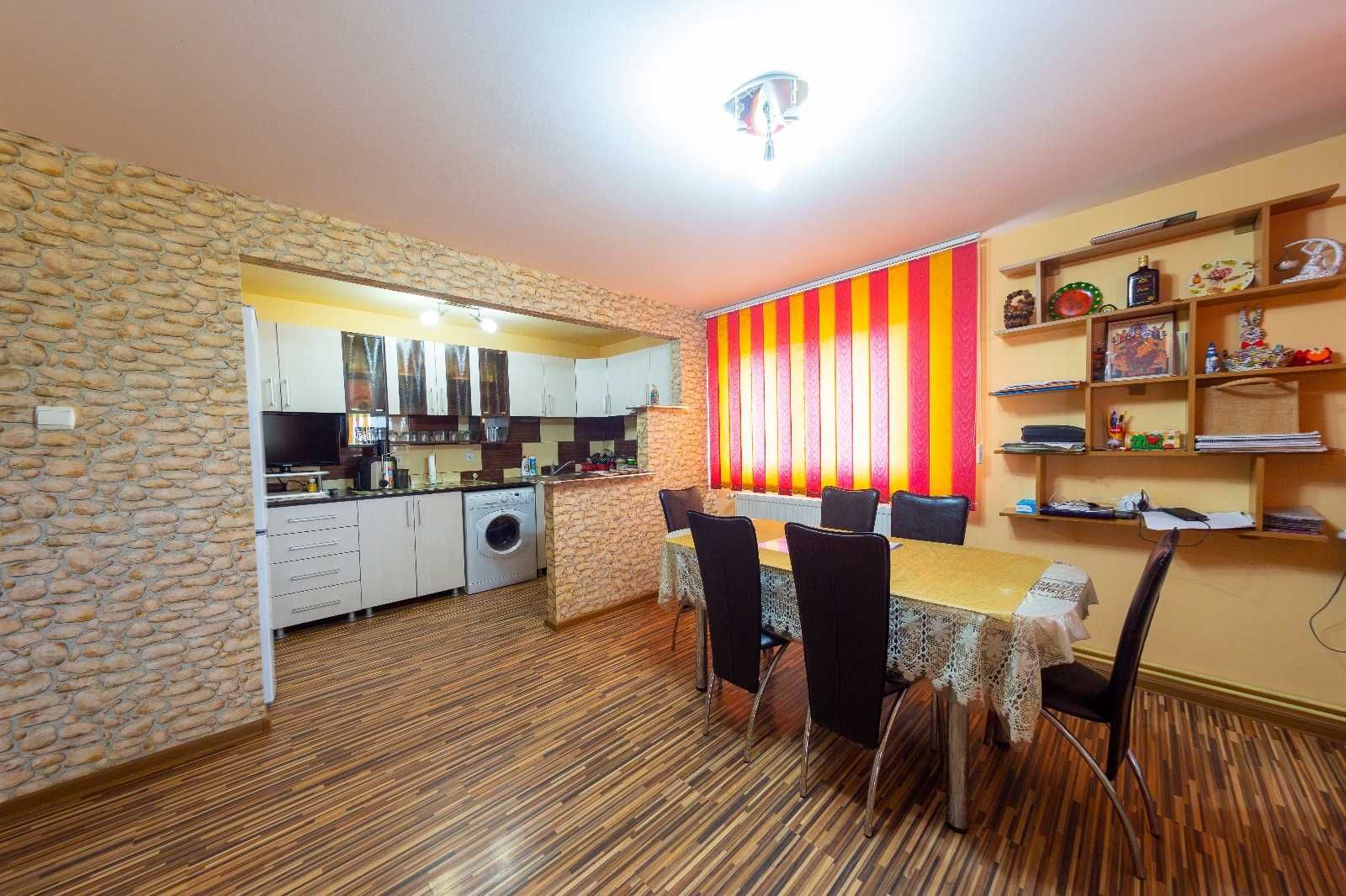 Spre vânzare casa și ferma