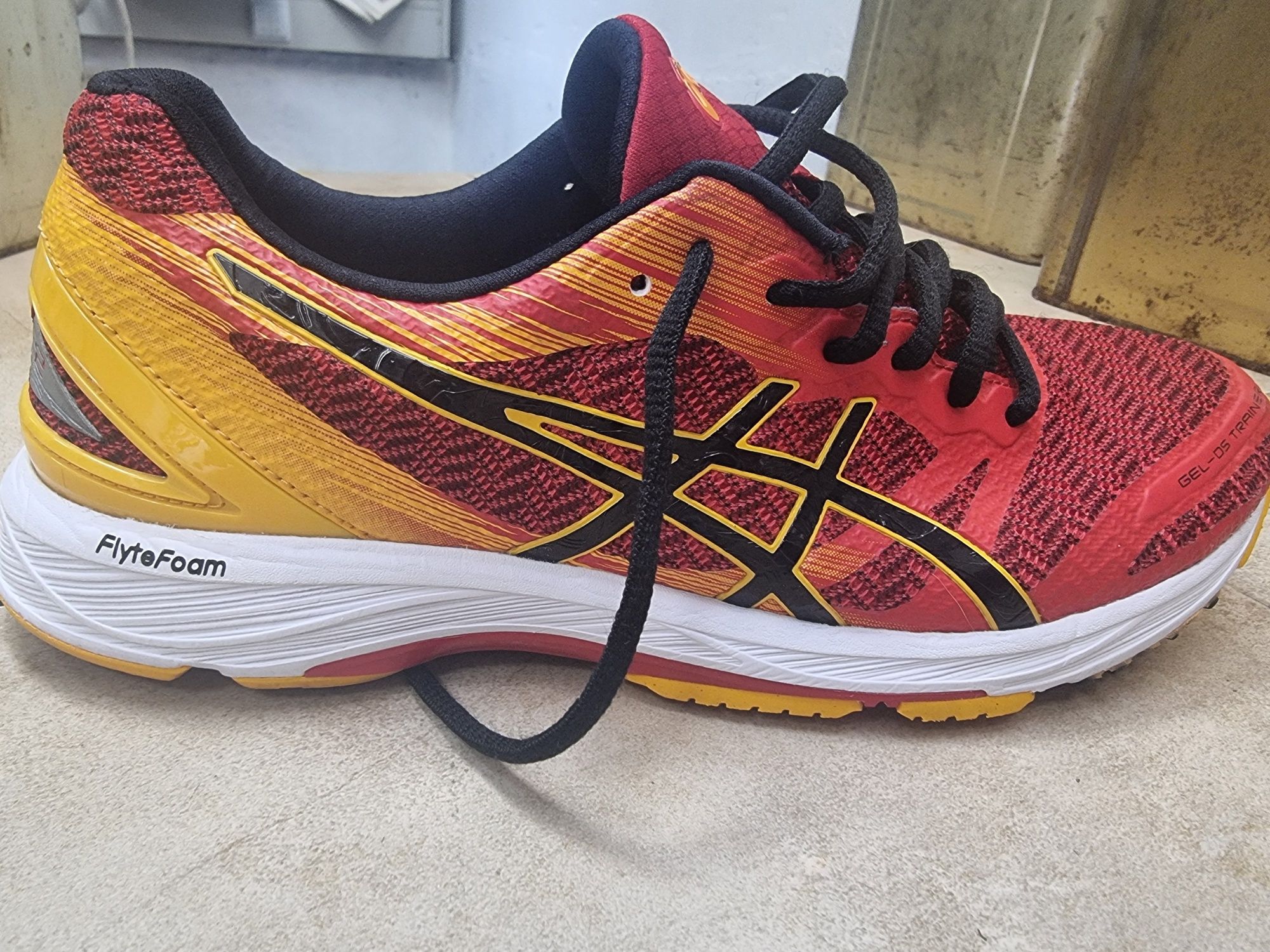 Asics -Gel DS trainer  22 мъжки маратонки  номер 40.5