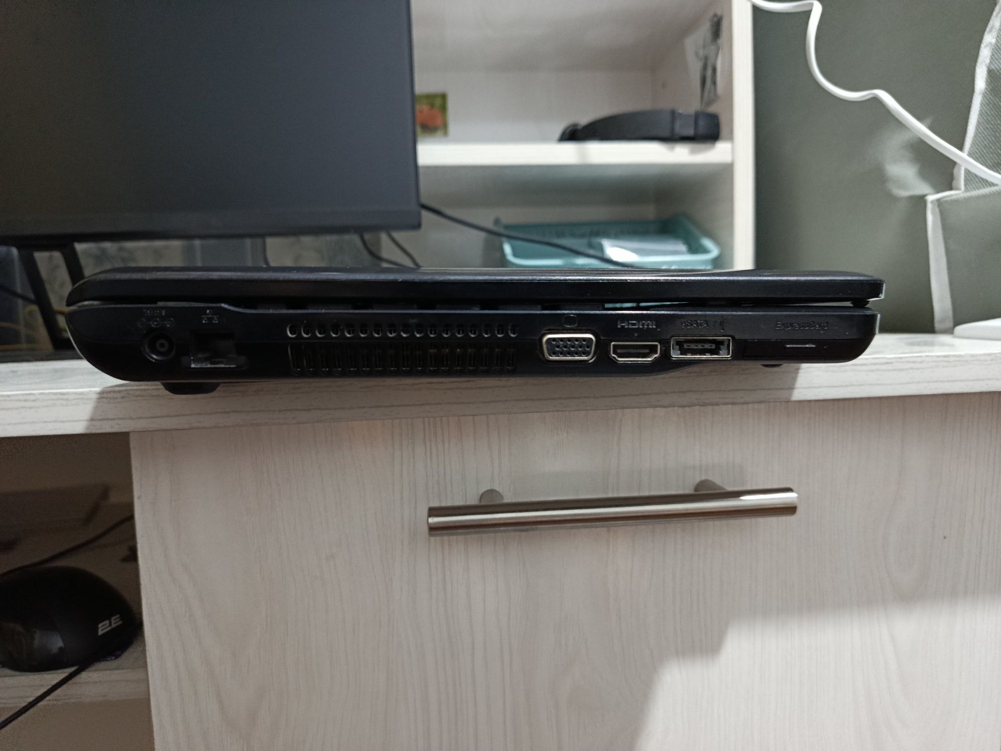 Продаётся ноутбук Sony VAIO VPC-E25J R