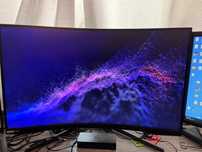Monitor Samsung Odyssey G7 32”, 1440p, 240hz, curbat 1000r