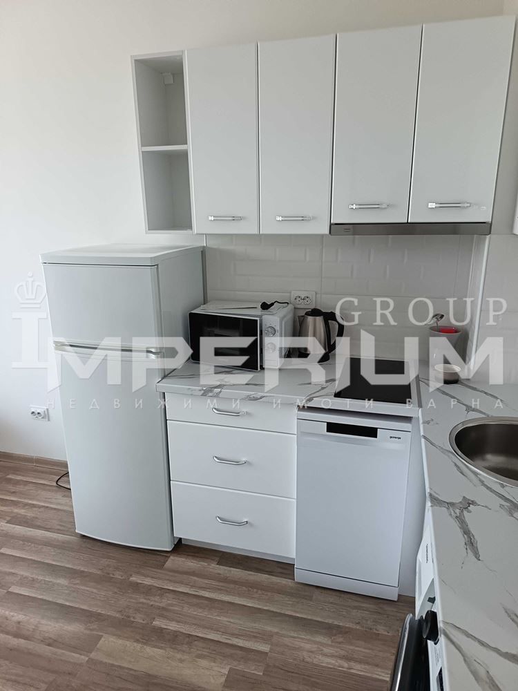 Дава се под наем Едностаен апартамент в Варна, Виница - 40 кв.м за 331.5 € - Снимка #1