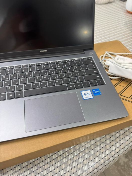 Ноутбук Huawei MateBook D 14