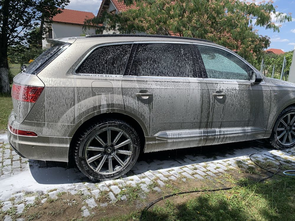 Servicii profesionale de cosmetica auto