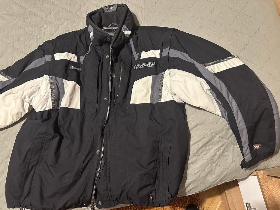 Яке и ски долнище