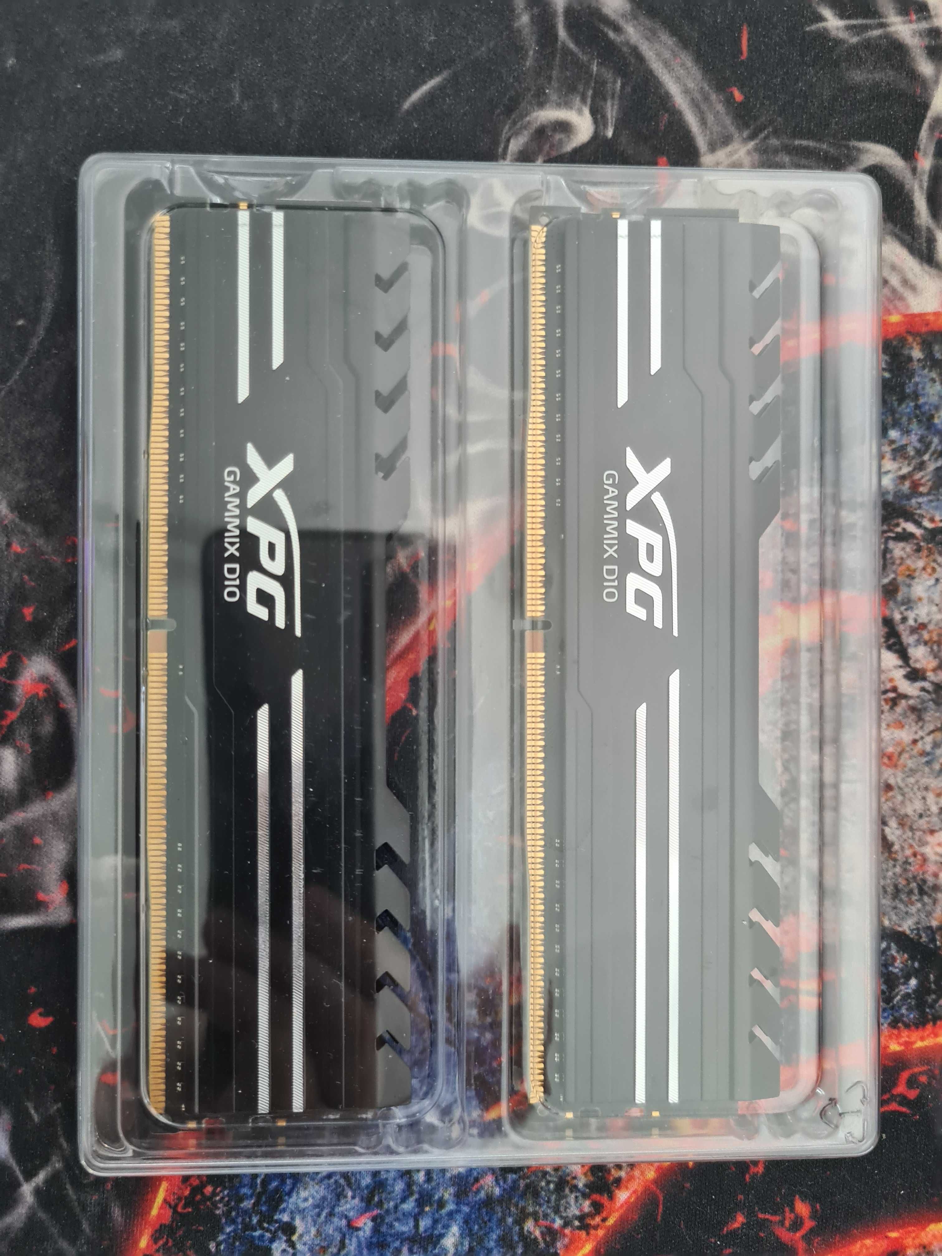 Memorie RAM Gaming XPG GAMMIX D10 DDR4 QUAD KIT 32GB 2666MHz (4 X 8GB)
