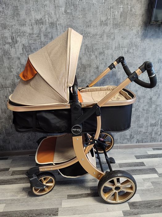 Продам коляску..