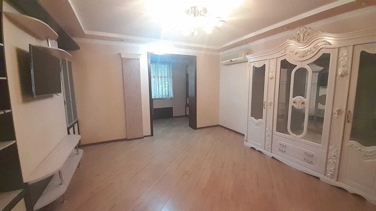 Сдам евро квартиру на Цум Ойбек