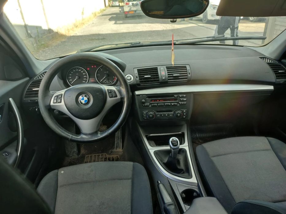 Haion spate/Bara spate/Stop BMW SERIA 1 E81