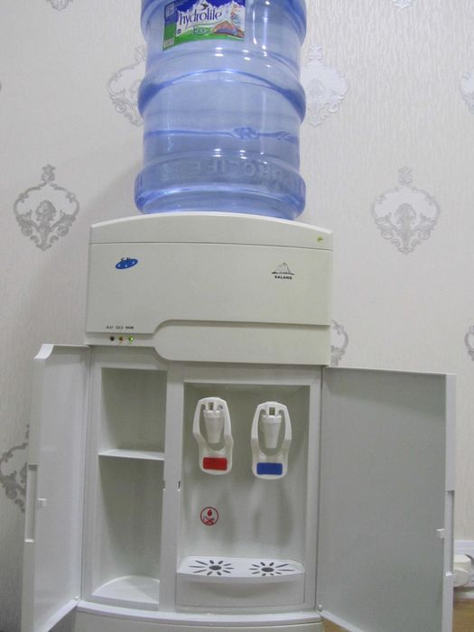 Продам кулер для воды !!!