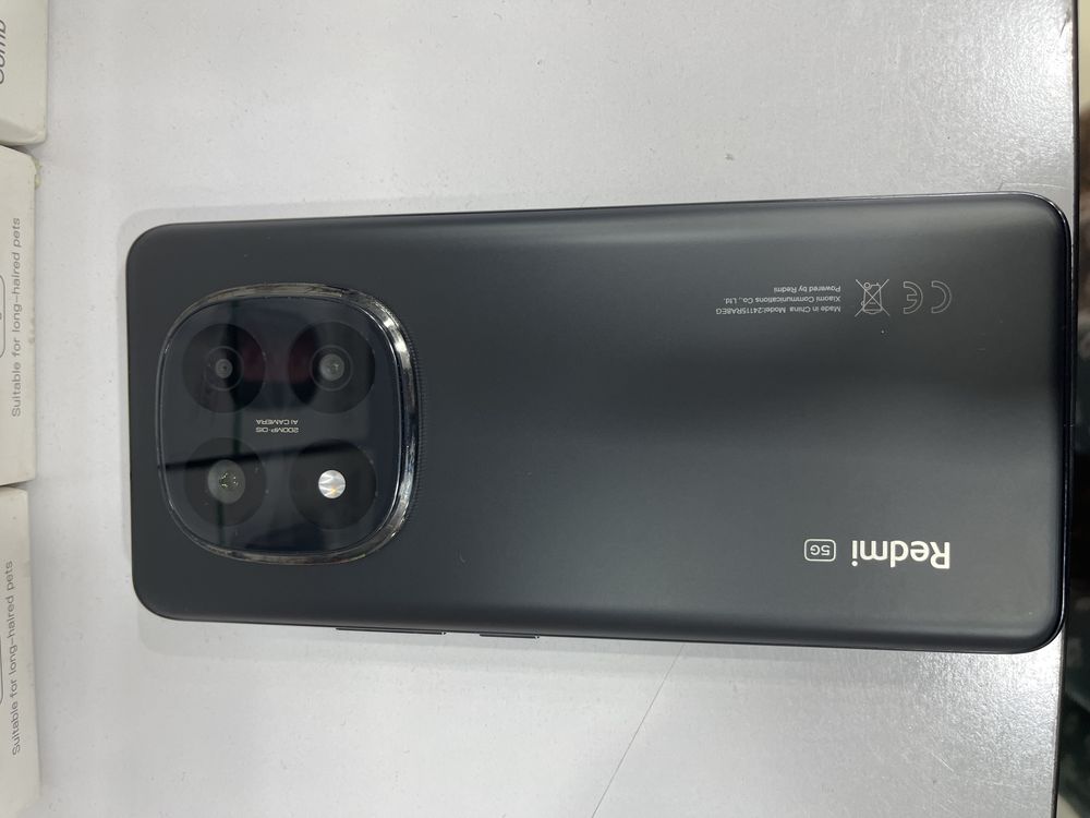 Продается телефон Редми Redmi Note 14 Pro+