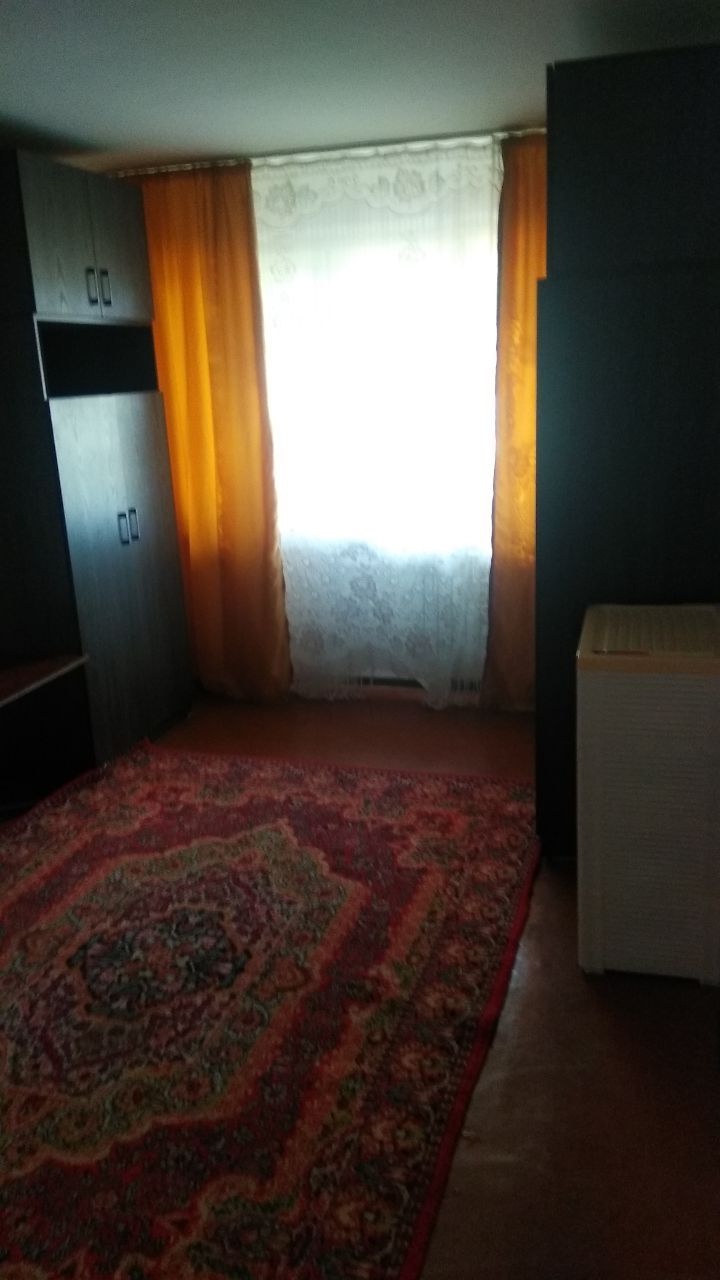 Продаю квартиру в Чирчик 1/1/4