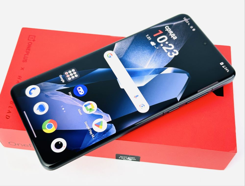 KATO НОВ! OnePlus 13 5G 16RAM 512GB Black Eclipse Гаранция!