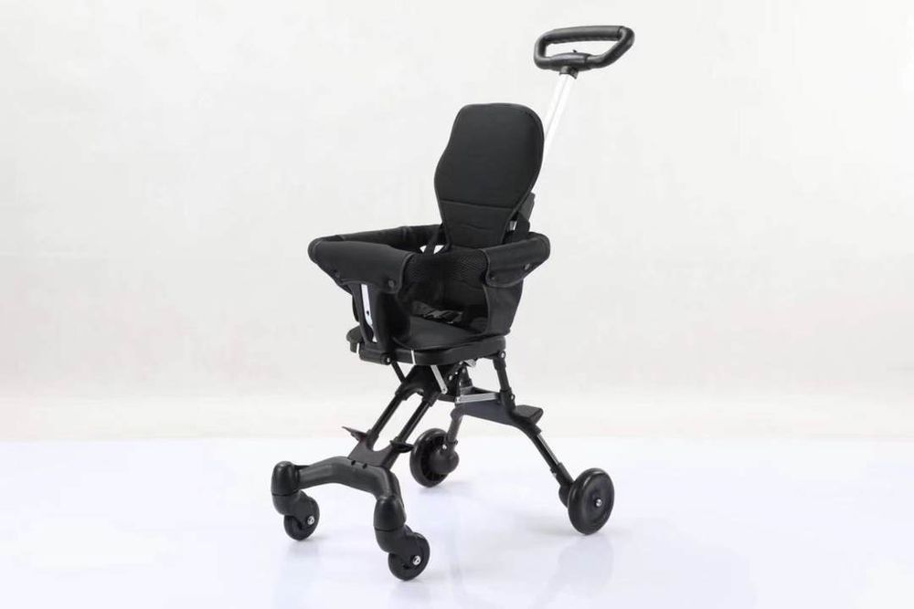 Лёгкая коляска прогулочная