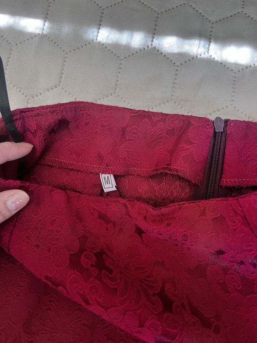 Дамска пола с бюстие