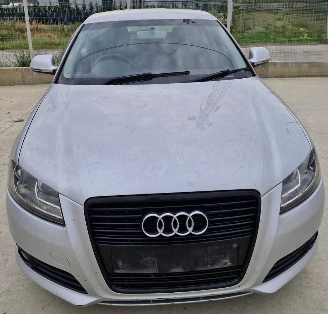 Piese caroserie accesorii motor Audi A3 8P 2.0D 2009 cod motor CBA