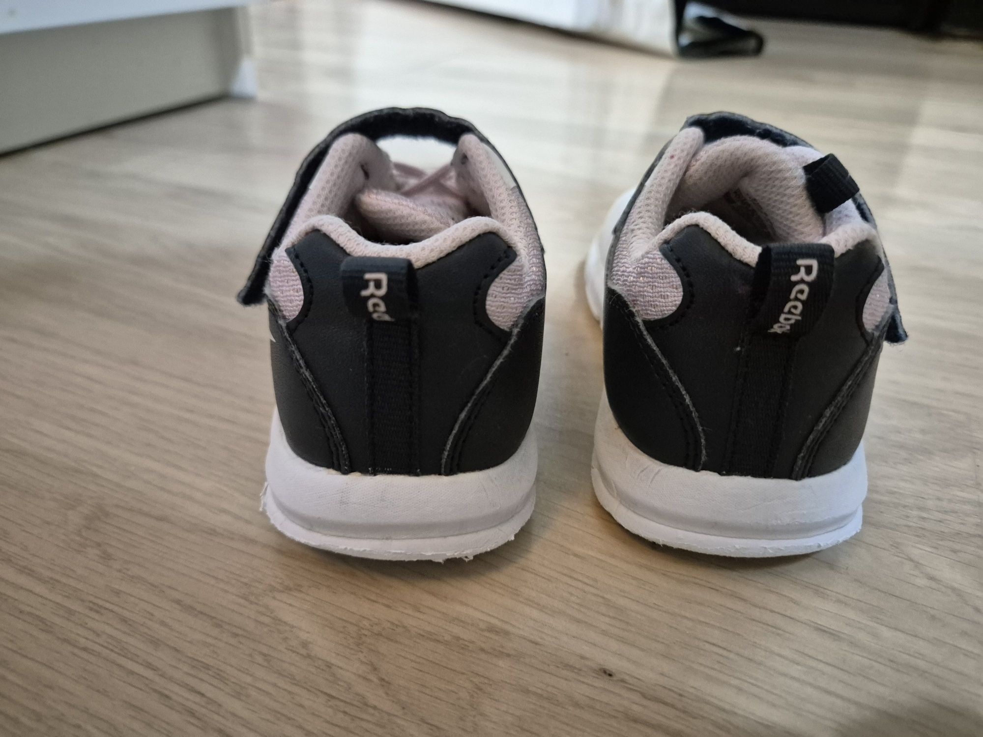 Reebok  детски маратонки