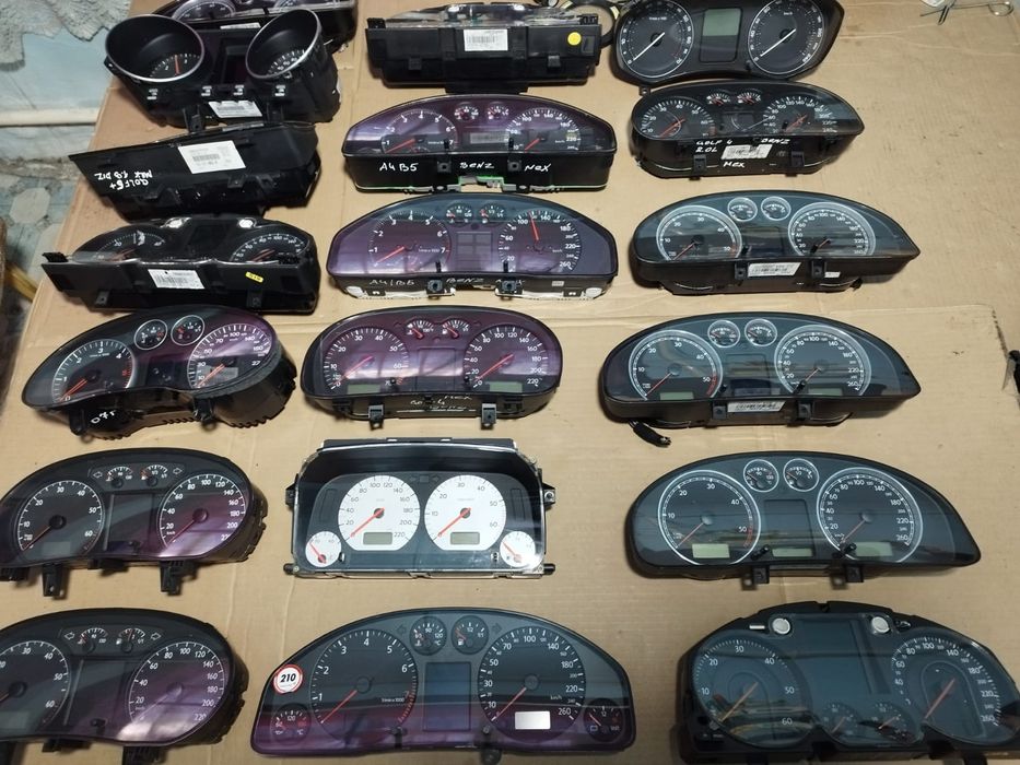 Спидометр, щиток приборов на разные авто.