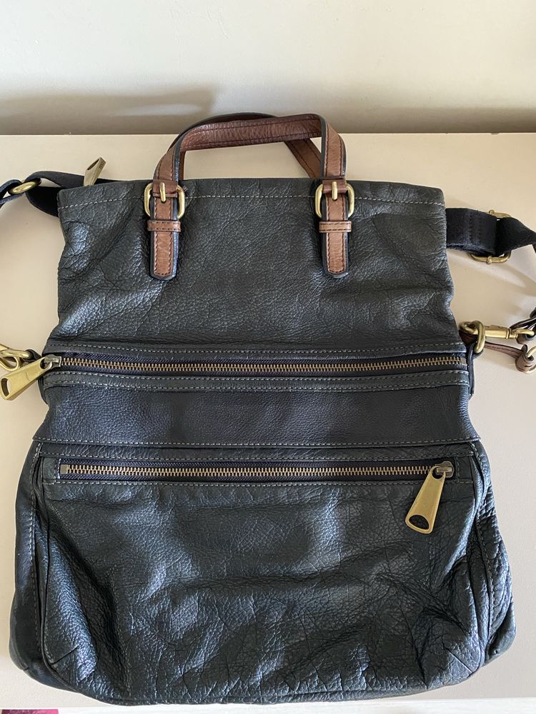 Черна кожена чанта Fossil