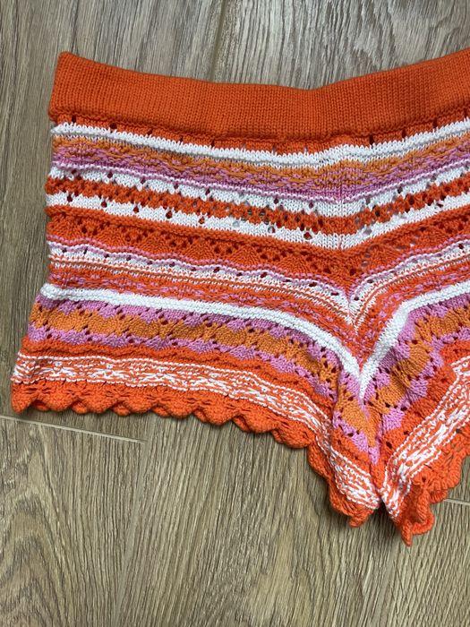 Pantaloni NOI H&M scurti crosetati 100% bumbac Marime XS