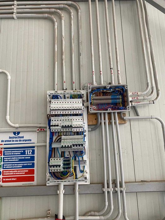 Instalatii electrica industriale casa panouri fotovoltaice