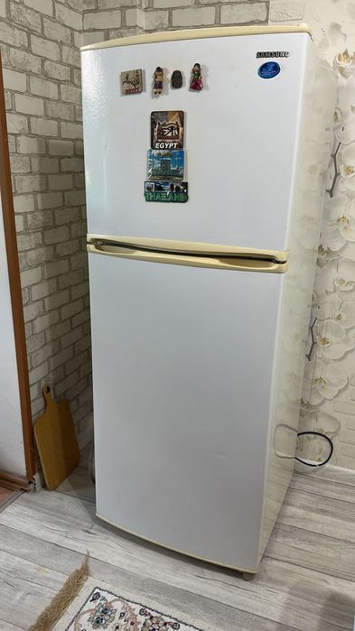 Холодильник б/у, в хорошем состояний, рабочий , продам за не дорого