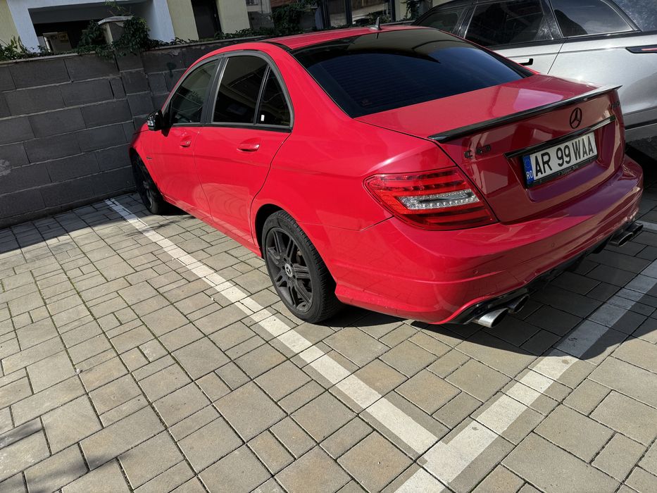 Mercedes - Benz