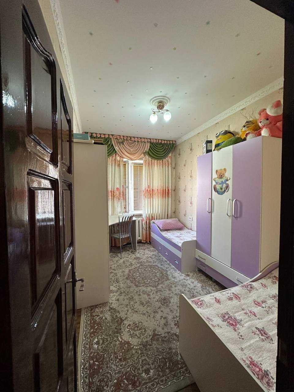Юнусабад 14, ориентир Самара, 4/4/5 Квартира сотилади