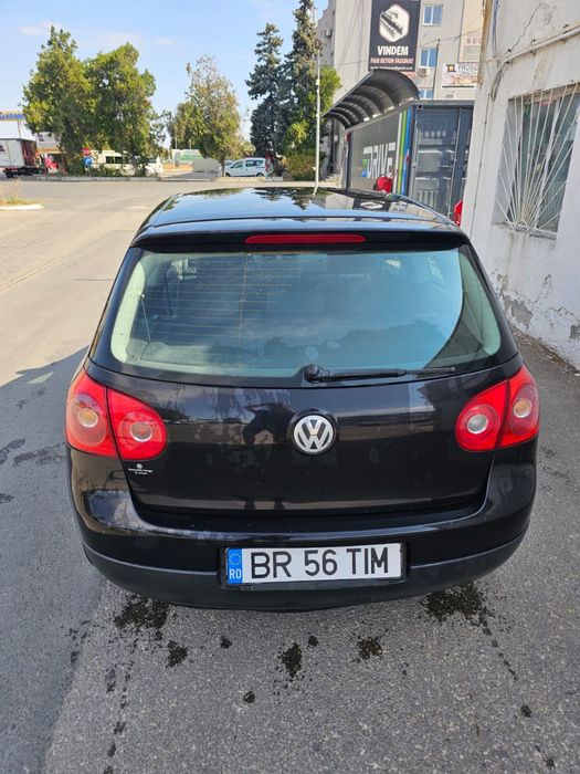 Proprietar Vând VW Golf 5 1.4i - Unic proprietar în RO