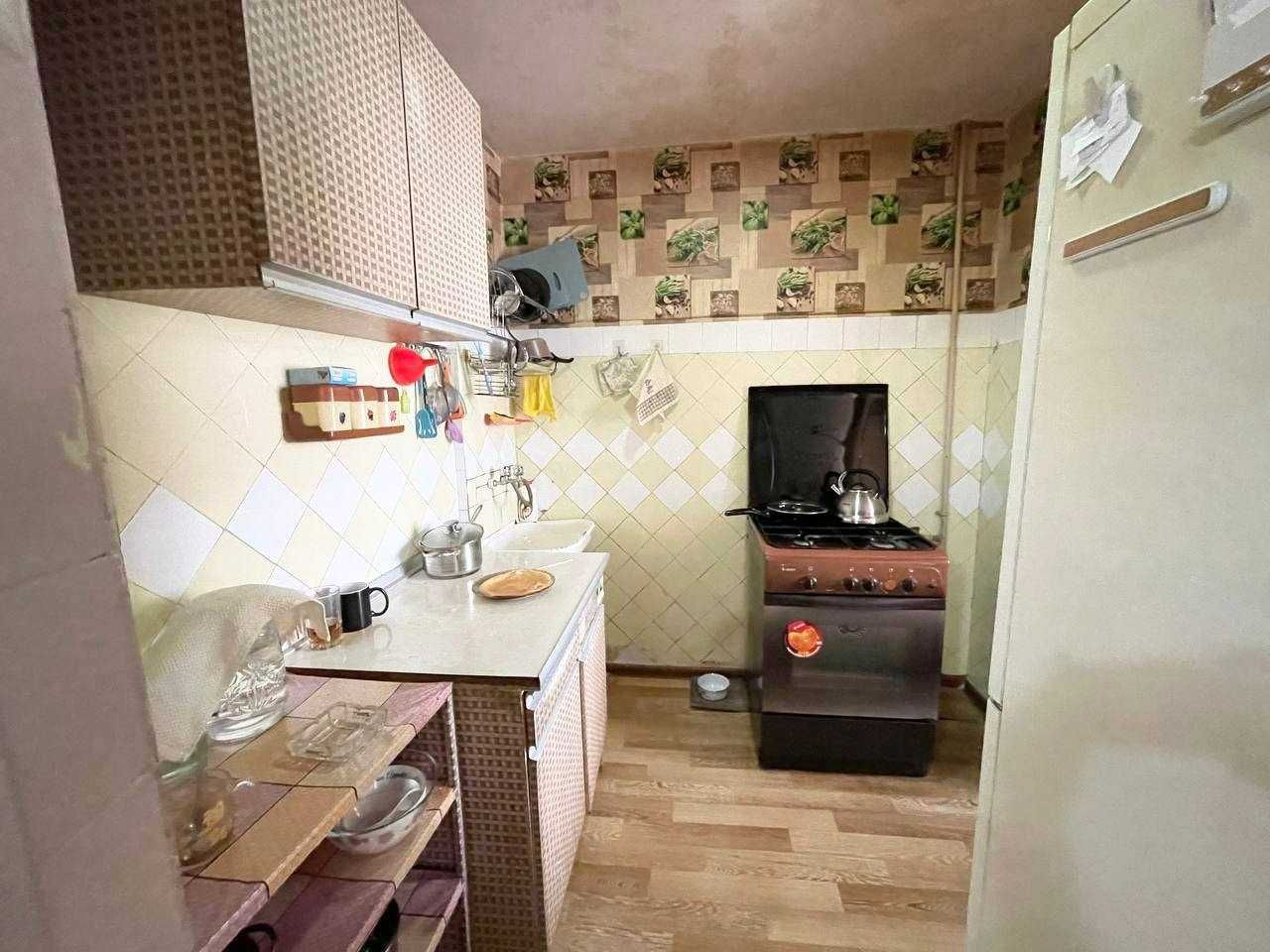 Продается 3 комнатная квартира на Авиасозлар 3, рядом рынок  Кадышева