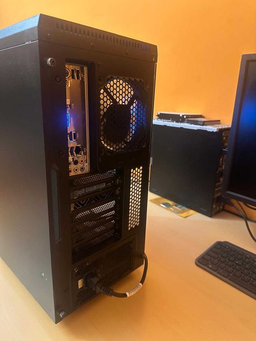 WOW Sistem PC NOU i5-8500 | 32Gb ram | SSD 512Gb+1Tb HDD | RX Vega 8Gb