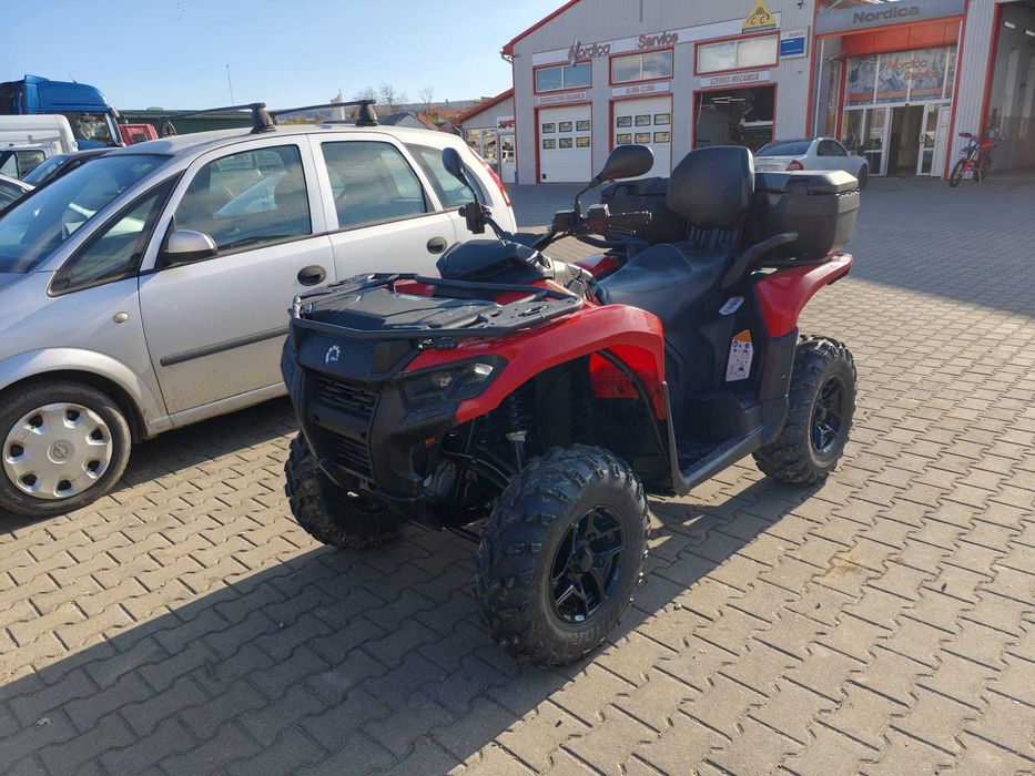 Can-Am Outlander MAX DPS 700