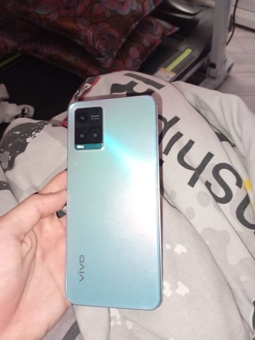 Vivo виво y33s + в подарок  часы  xiaomi mi band 8