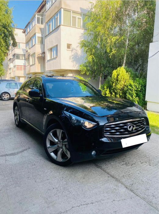 Vând Infiniti FX 30D