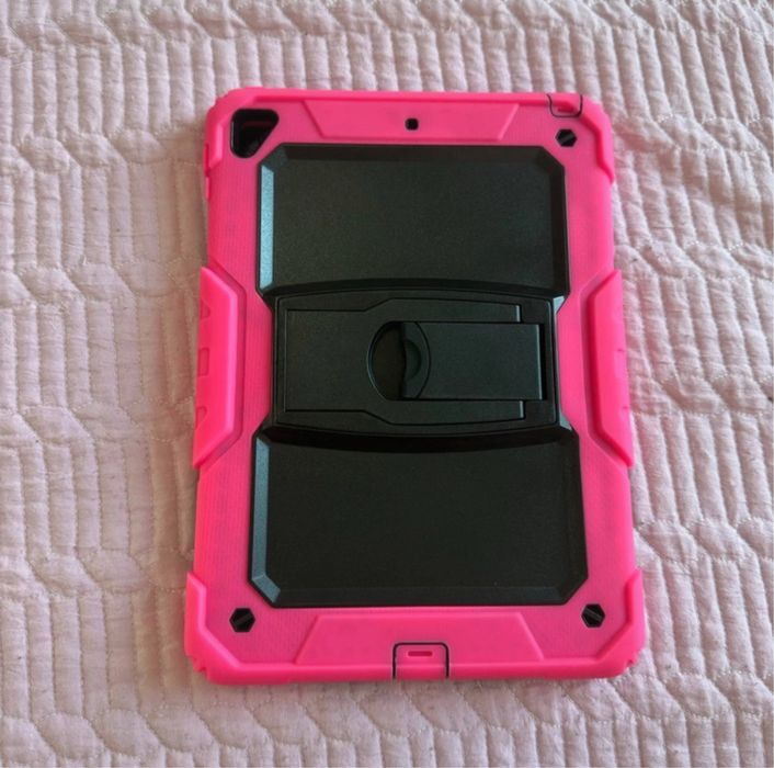 Lot 2 huse iPad 9.7 inch