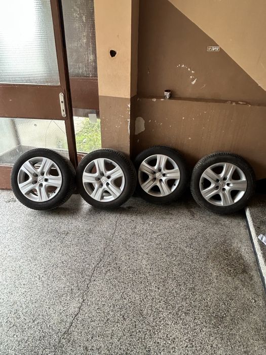 Джанти с гуми за опел 16 5х110