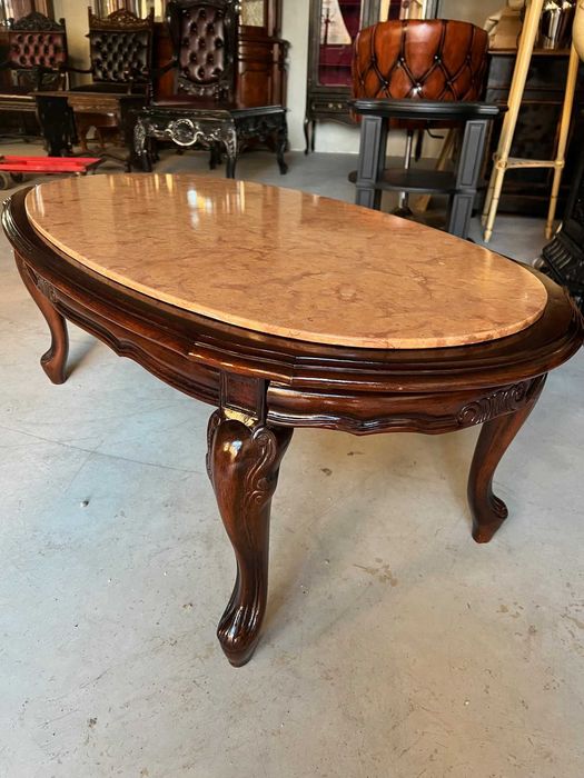 Masa de cafea baroc!