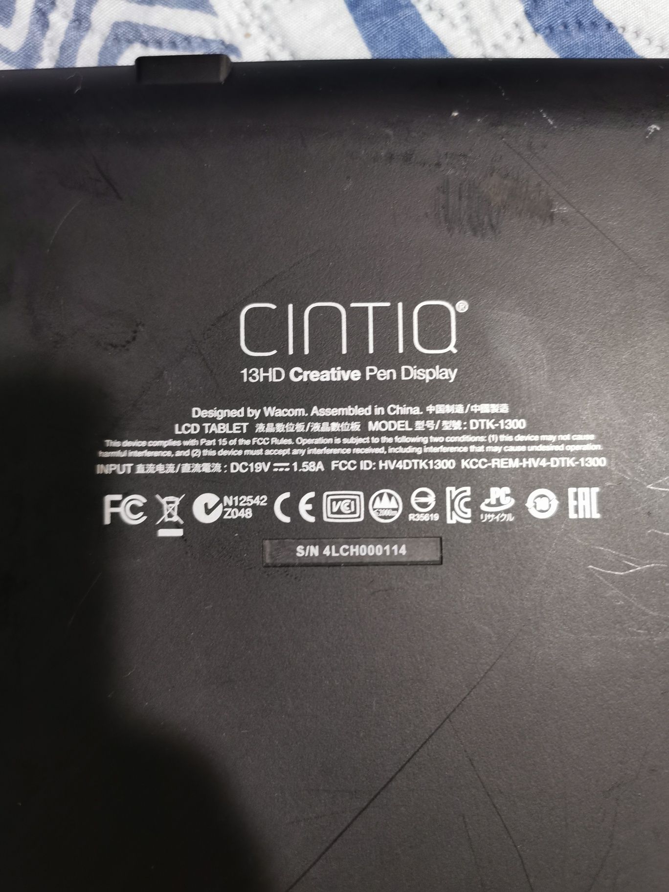 Tablete grafice wacom cintiq 13hd cretive/intuos pro