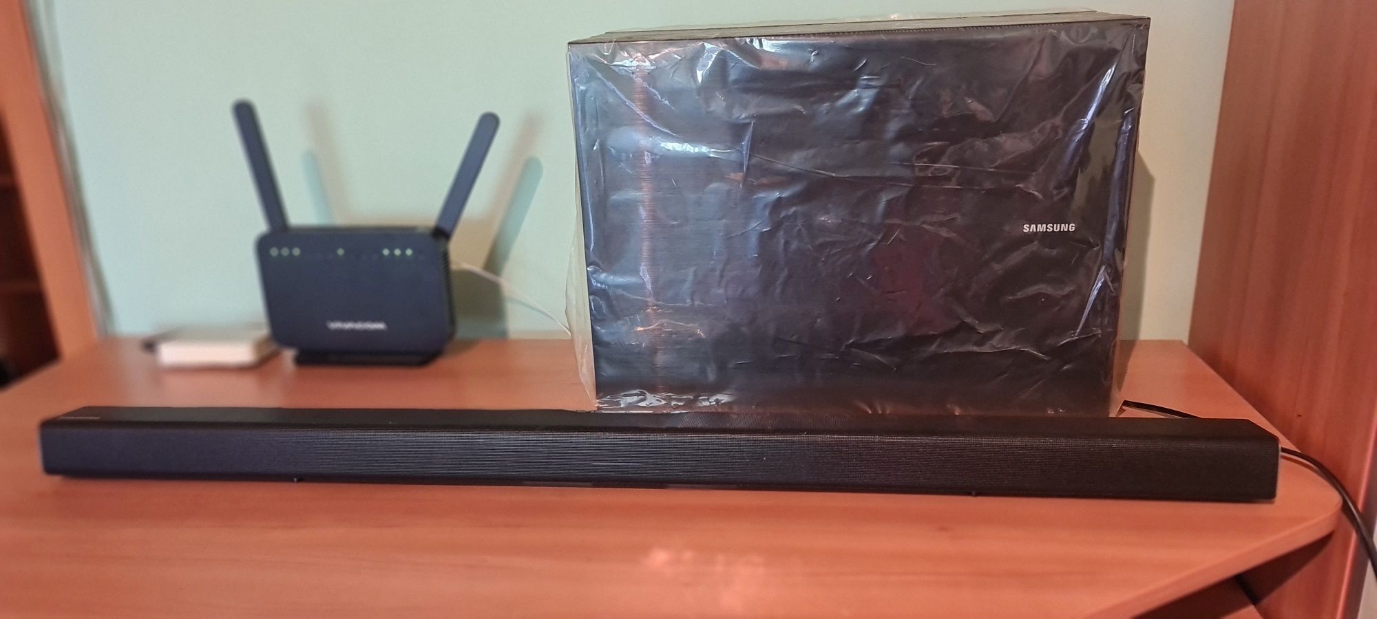 Саундбар Samsung
