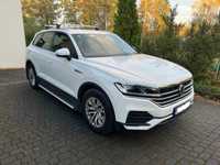 Продавам Touareg 3. 0 TDI BMT 4M AUT. - пълна сервизна история.