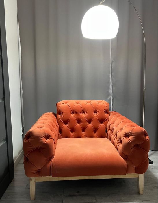 Fotoliu chesterfield NOU