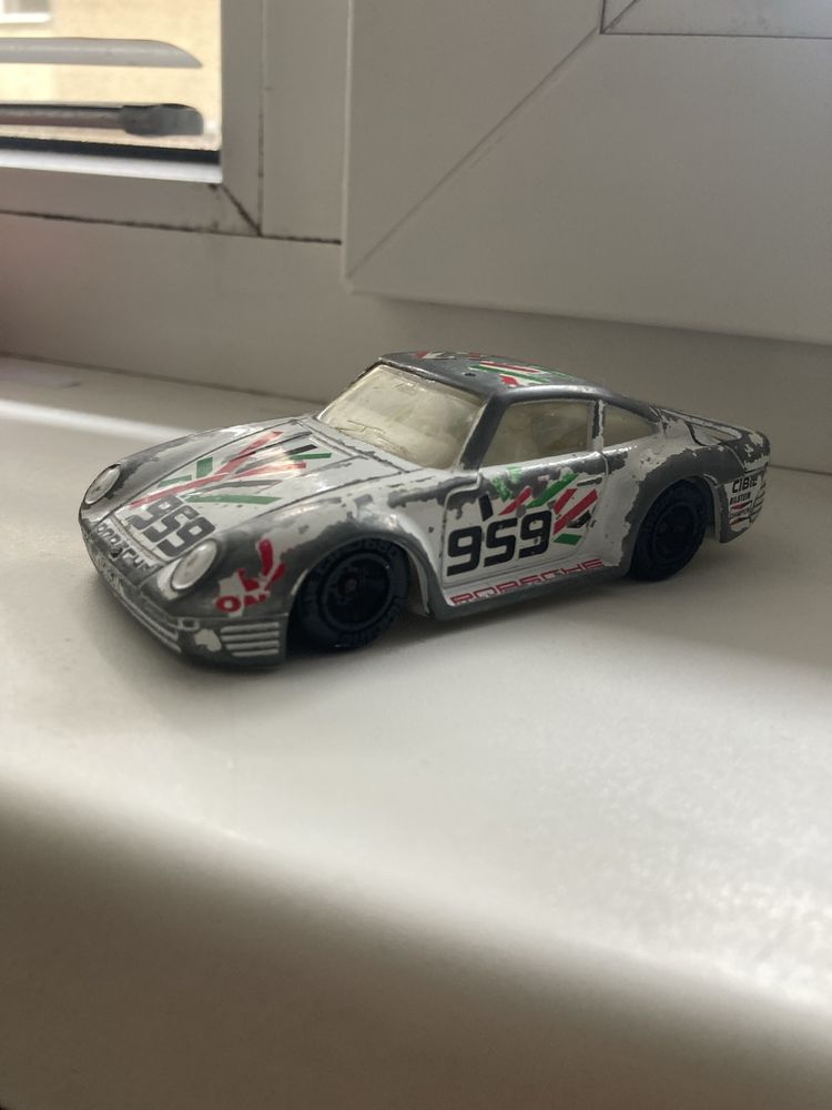 Количка matchbox специална серия porsche 959 1986г 1/38