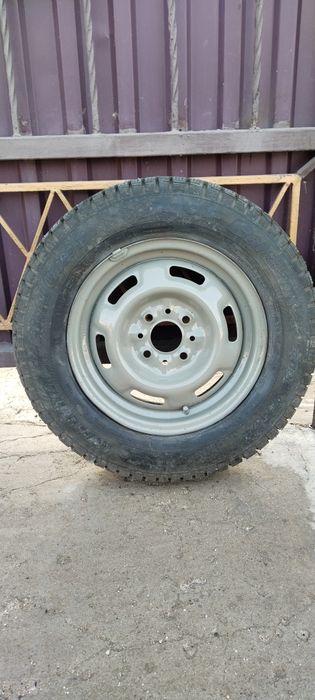Продам зимную шину 175/70