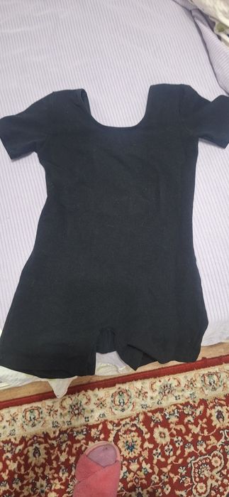 Продам для балета гимнастики костюм