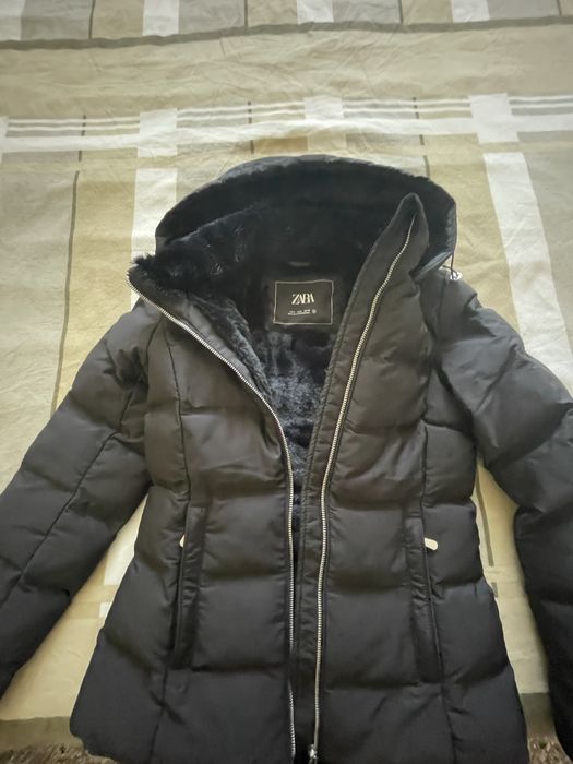 Vand geaca de iarna Zara