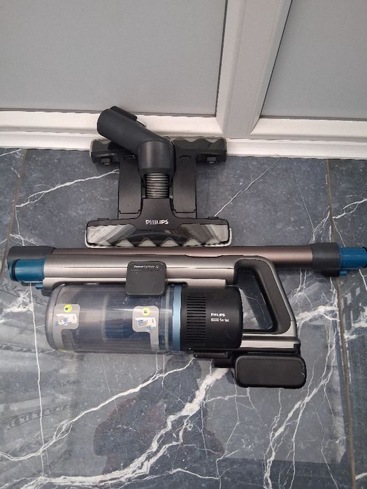 Aspirator philips seria 8000
