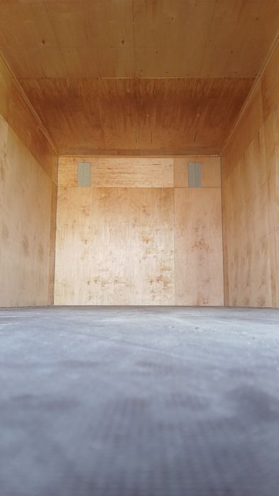 Yuk tashish xizmati isuzu