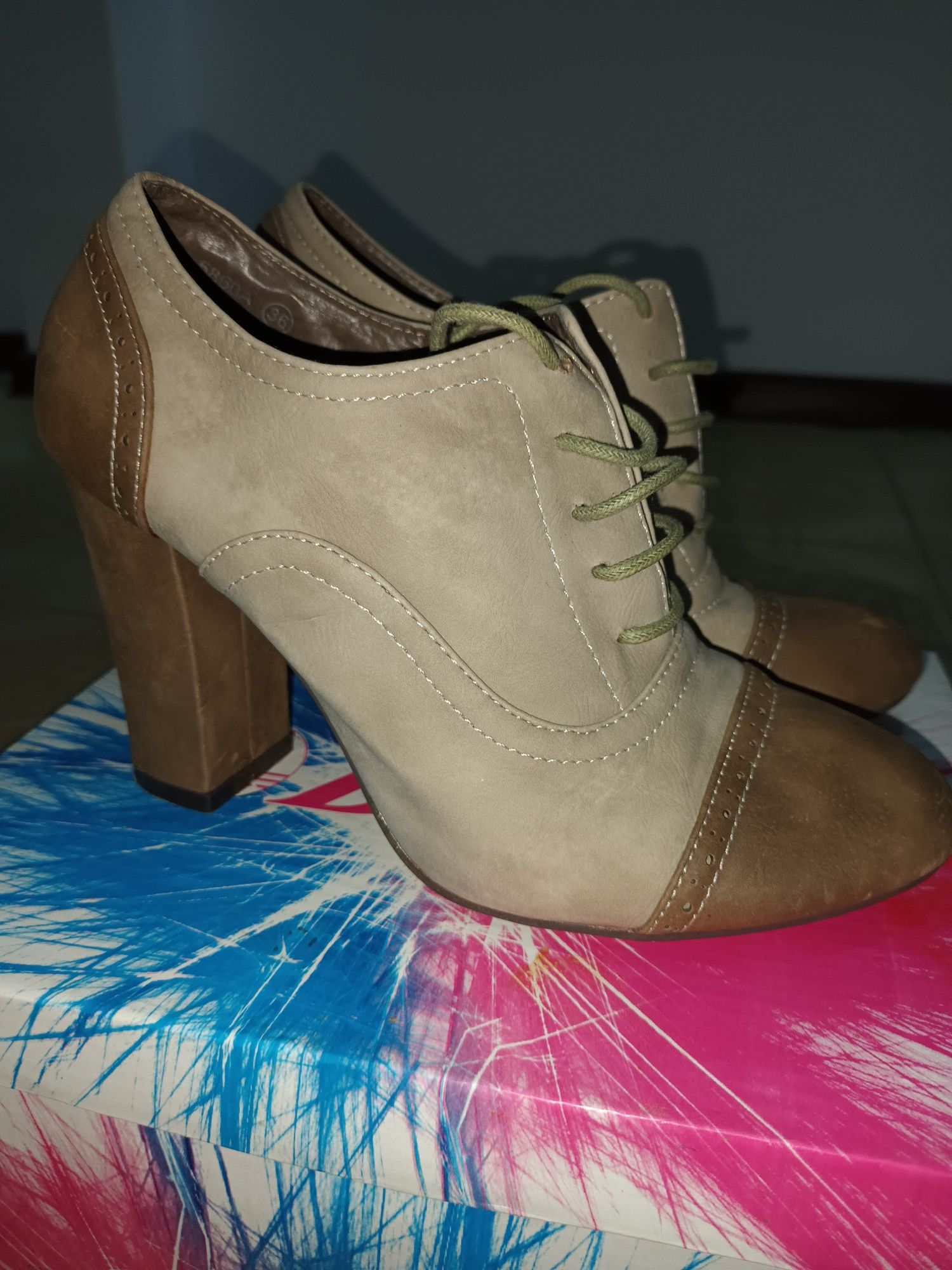 Botine damă cu toc