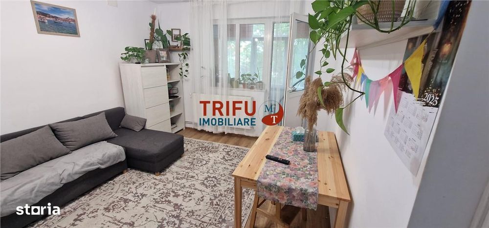 Apartament 3 camere zona BCR Cetate