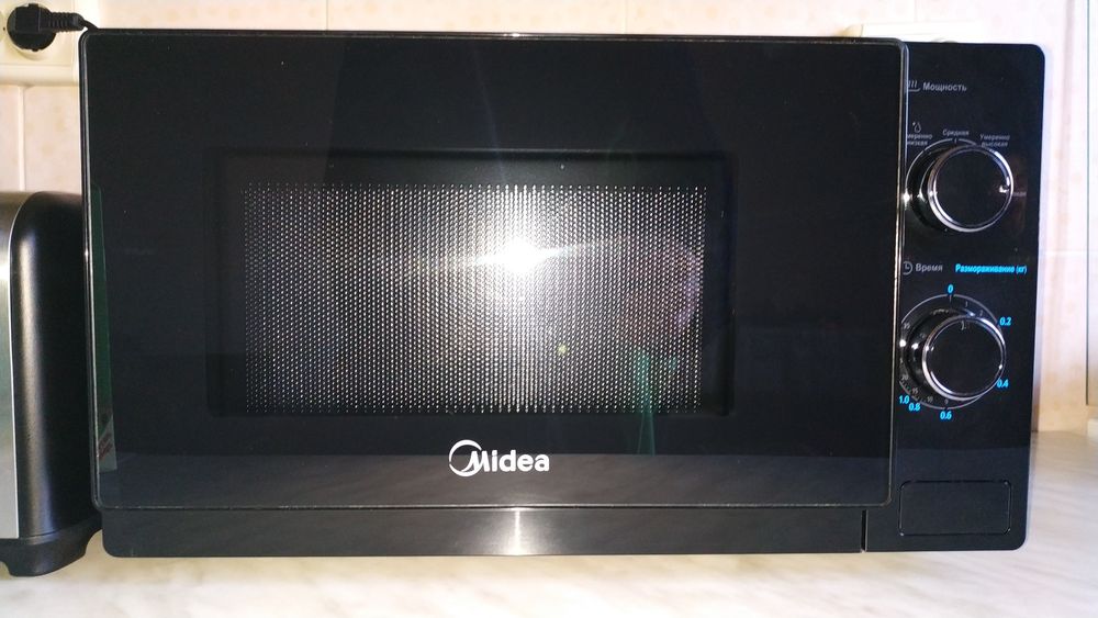 Микроволновая Печь MIDEA.